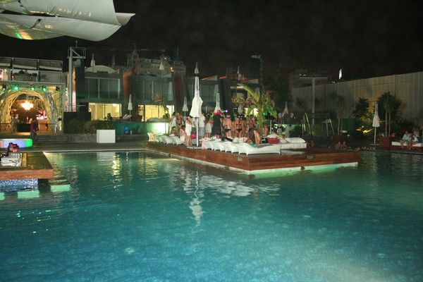 Veer on Saturday Night